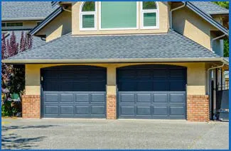 Neighborhood Garage Door Repair Service Milwaukee, WI 262-706-4067